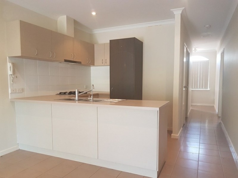 49/45 Elvire Street, Viveash WA 6056