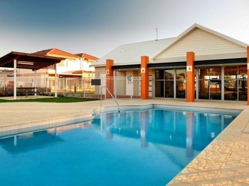 49/45 Elvire Street, Viveash WA 6056