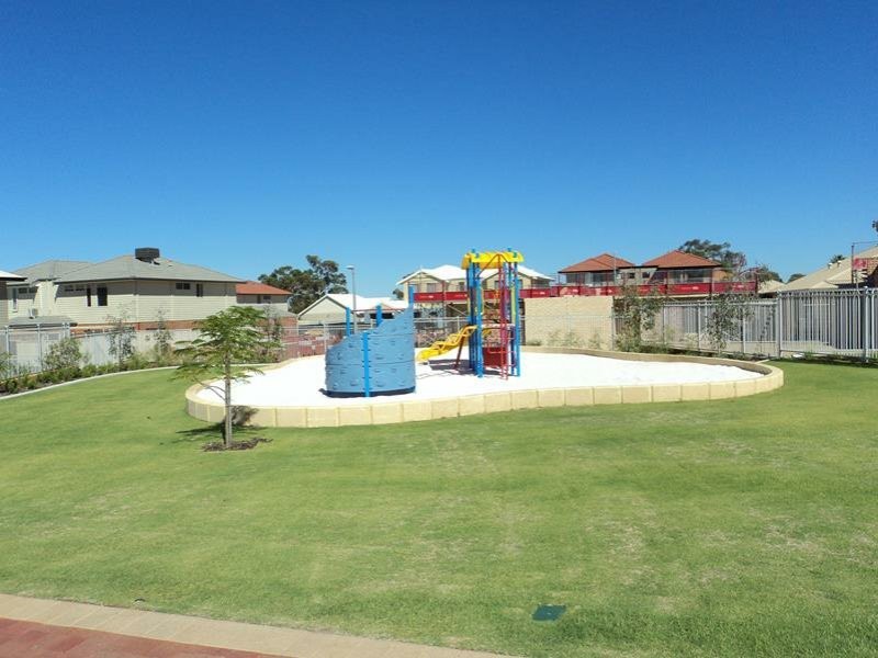 49/45 Elvire Street, Viveash WA 6056