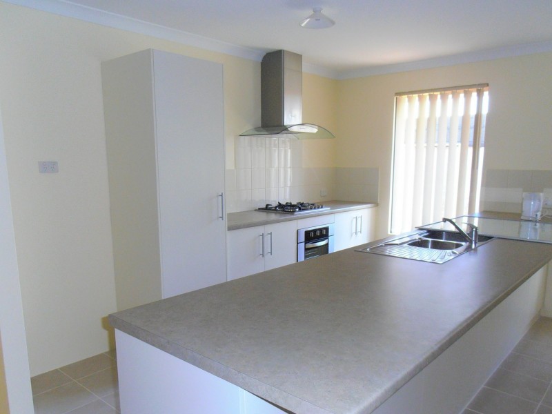37B Coolgardie Street, St James WA 6102