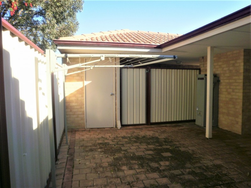 4/278 Wharf Street, Queens Park WA 6107