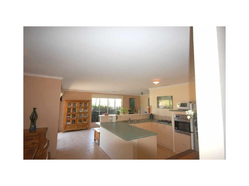 95 Kitchener Avenue, Victoria Park WA 6100