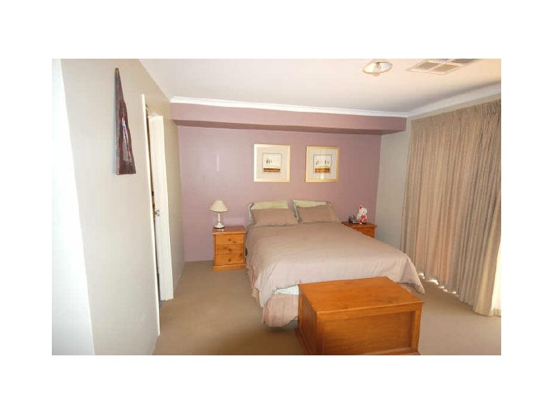 95 Kitchener Avenue, Victoria Park WA 6100