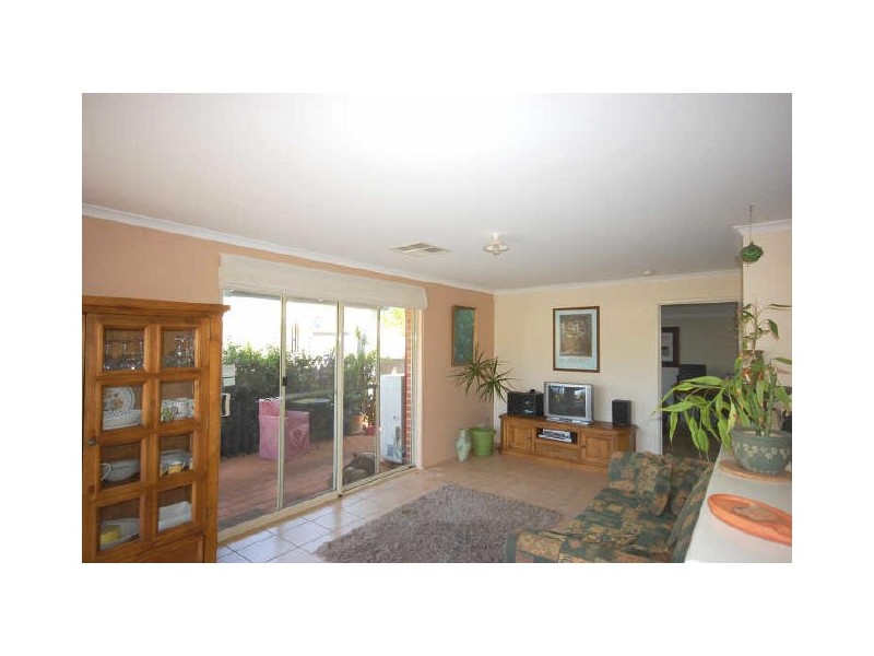 95 Kitchener Avenue, Victoria Park WA 6100