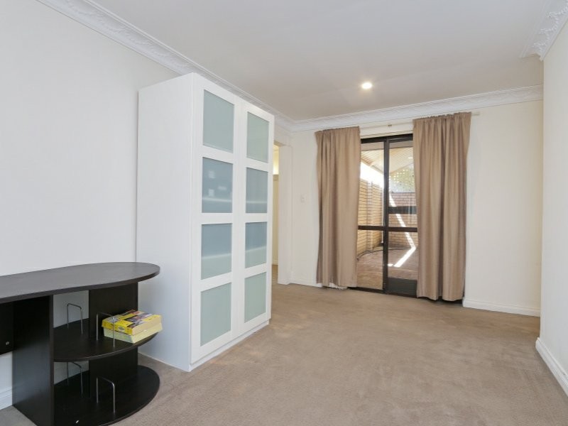 207A South Terrace, Como WA 6152