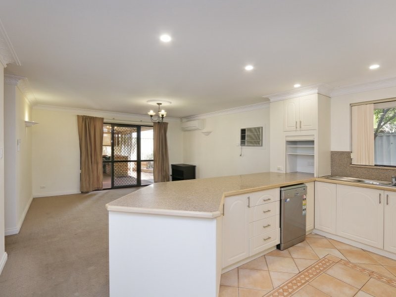 207A South Terrace, Como WA 6152