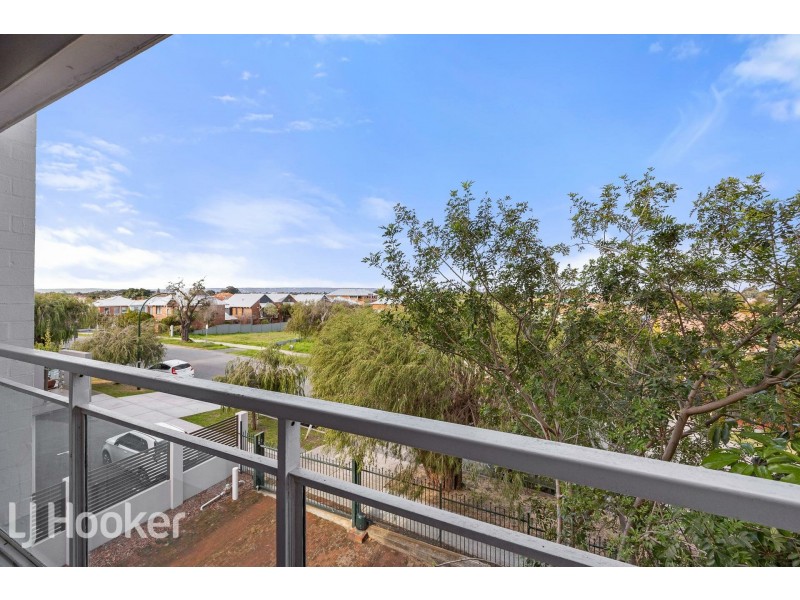24/21 Leonard Street, Victoria Park WA 6100