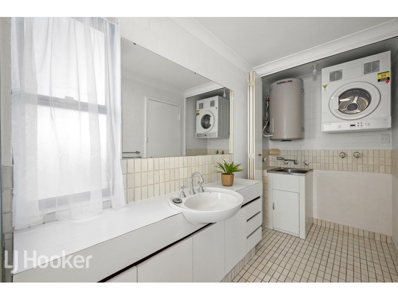 24/21 Leonard Street, Victoria Park WA 6100