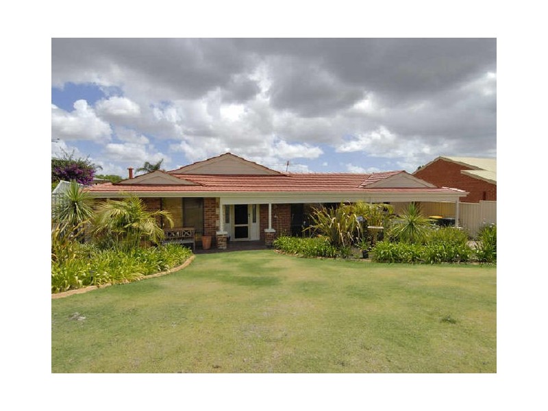 9 Blaize Close, Leeming WA 6149