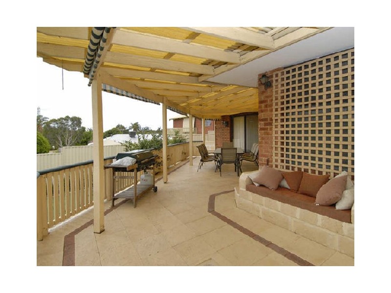 9 Blaize Close, Leeming WA 6149