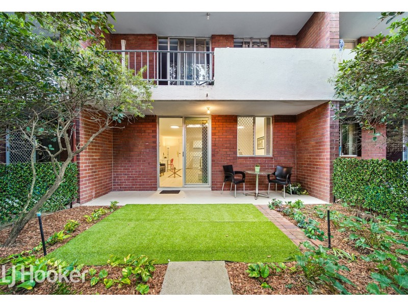 3/69 King George Street, Victoria Park WA 6100