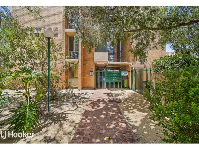 18/80 King George Street, Victoria Park WA 6100