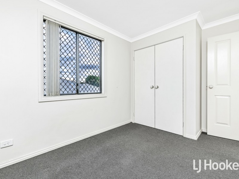 1/25 Pearl Road, Cloverdale WA 6105