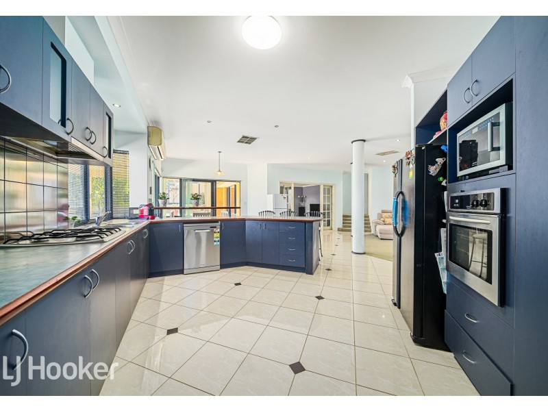 96 Eucalyptus Boulevard, Canning Vale WA 6155