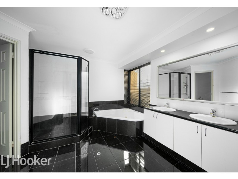 96 Eucalyptus Boulevard, Canning Vale WA 6155