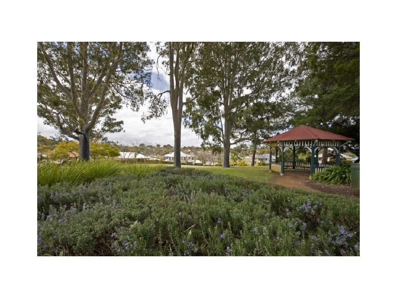 67 Mofflyn Circle, East Victoria Park WA 6101