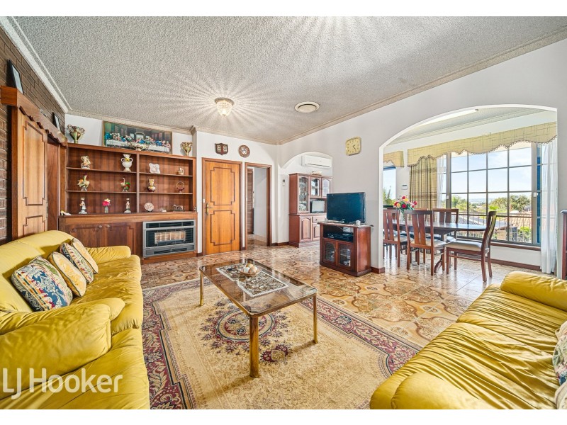 14 Bunning Street, Bentley WA 6102