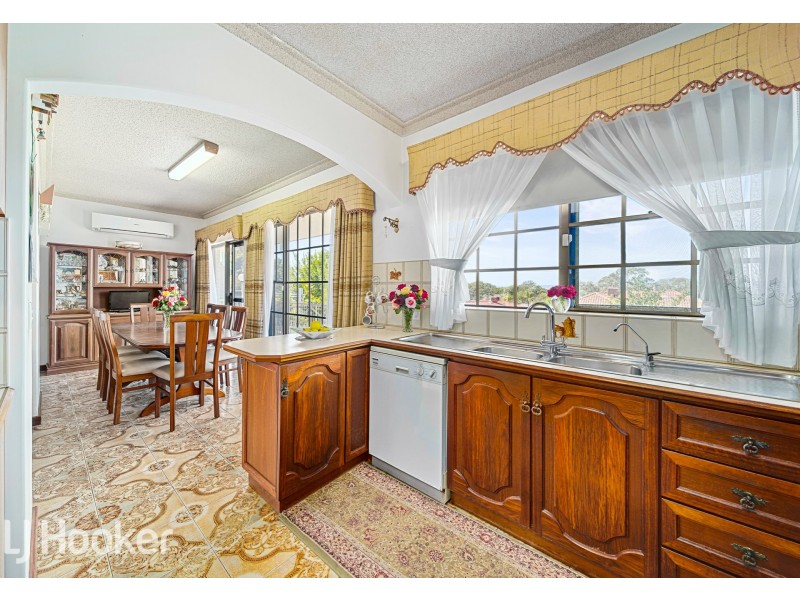 14 Bunning Street, Bentley WA 6102