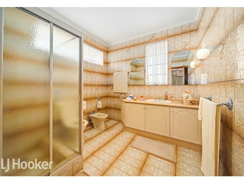 14 Bunning Street, Bentley WA 6102