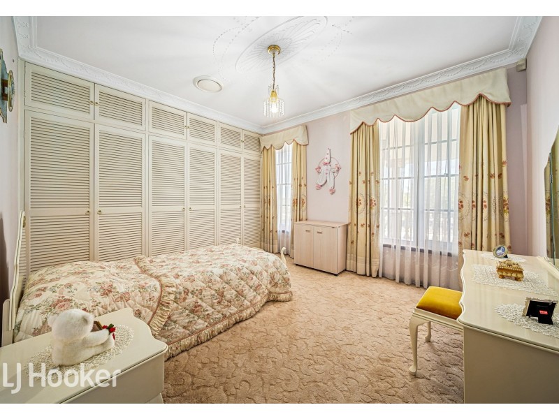 14 Bunning Street, Bentley WA 6102