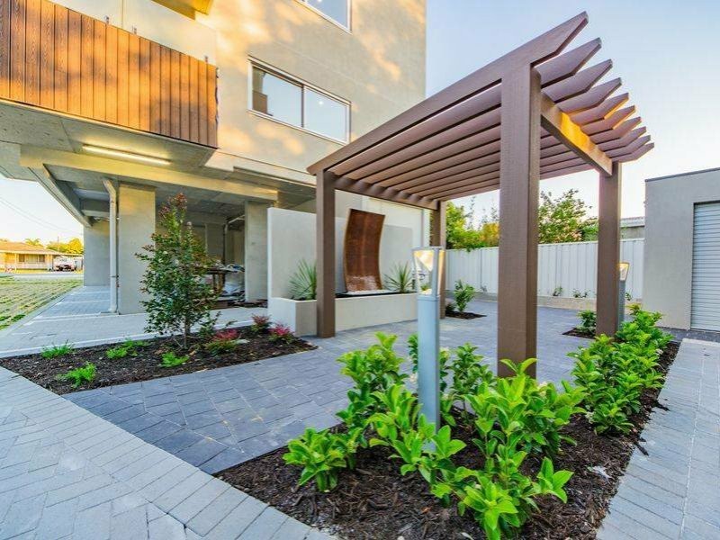 15/267 Fulham Street, Cloverdale WA 6105