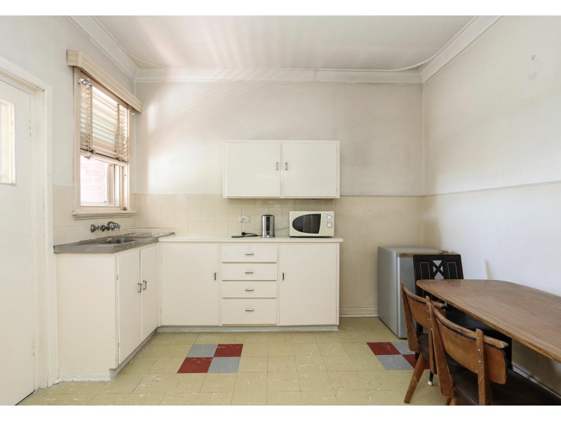 6/1190 Albany Highway, Bentley WA 6102