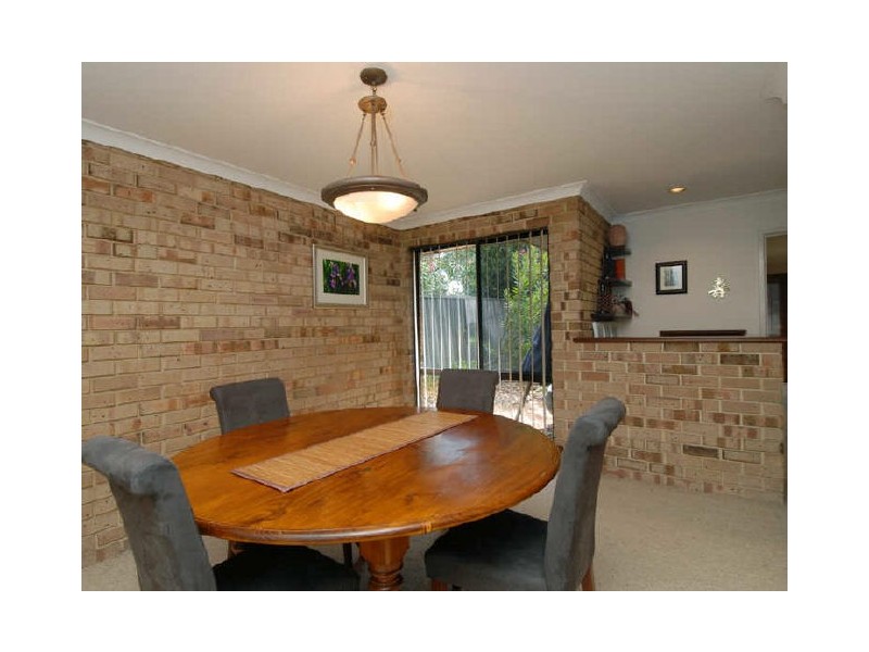 26 Carlow Circle, Waterford WA 6152