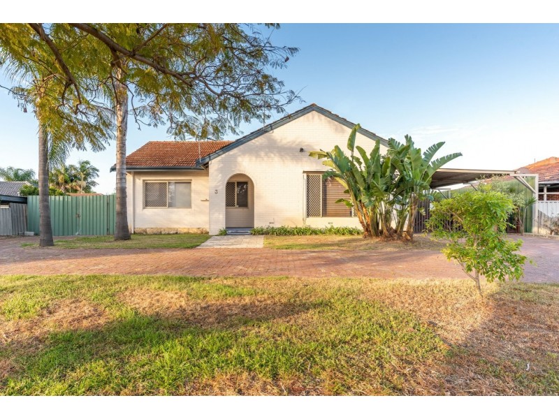 3 Whiteside Street, Cloverdale WA 6105