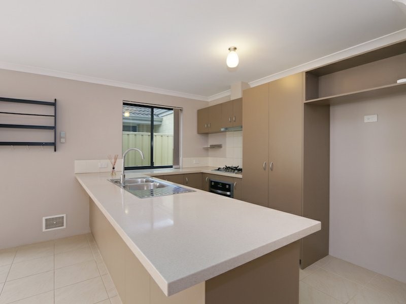 10 Bunratty Link, Canning Vale WA 6155