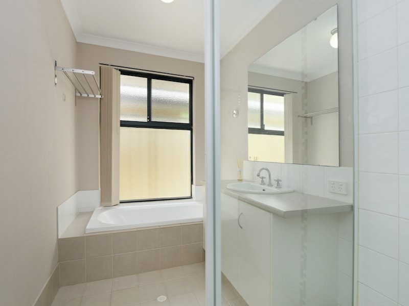 10 Bunratty Link, Canning Vale WA 6155