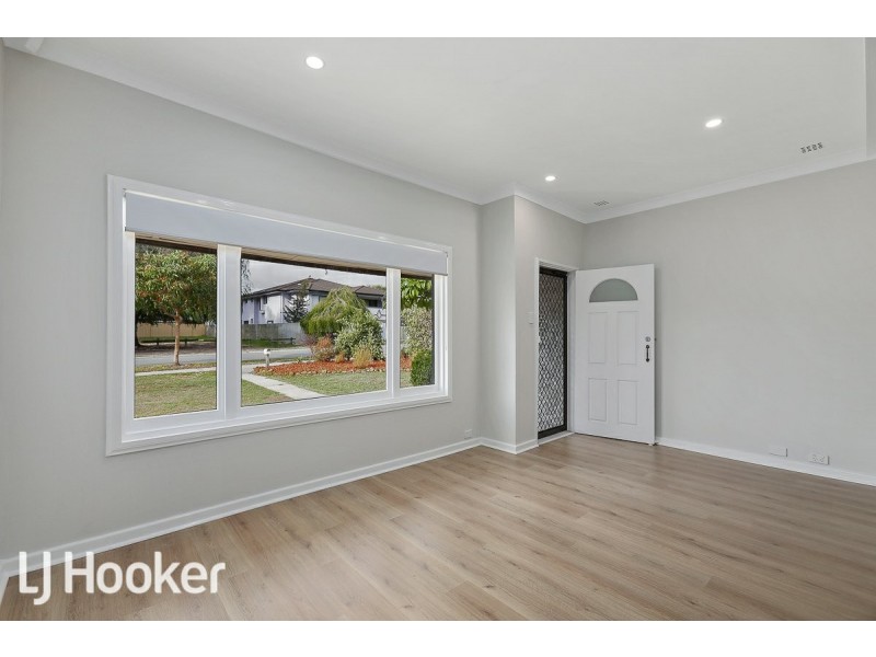 4 Godfrey Street, Queens Park WA 6107