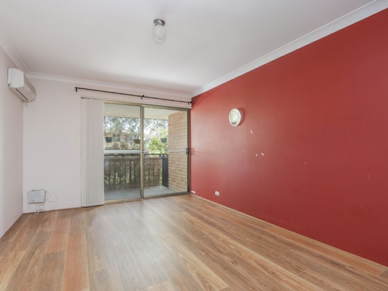 4/48 King George Street, Victoria Park WA 6100