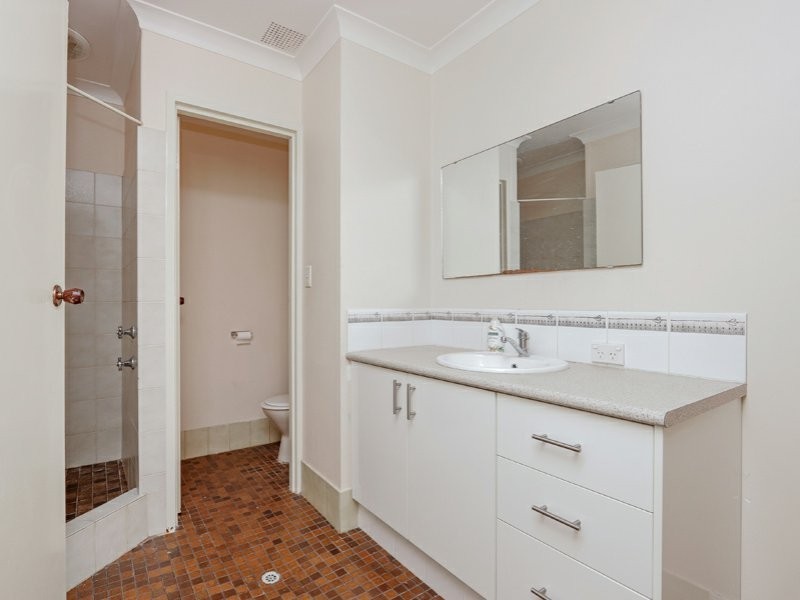 4/48 King George Street, Victoria Park WA 6100