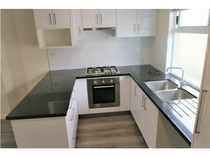 10/54 Nannine Place, Rivervale WA 6103