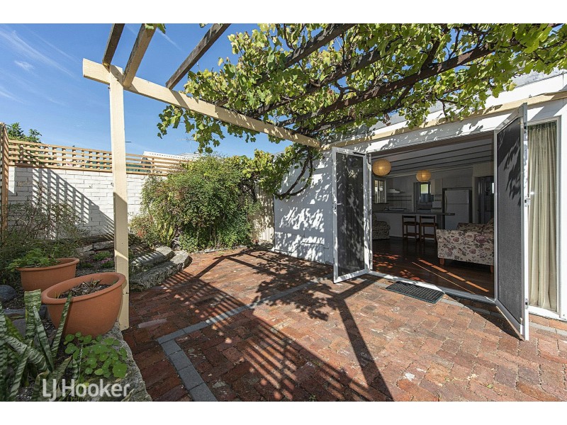 50 Tuam Street, Victoria Park WA 6100