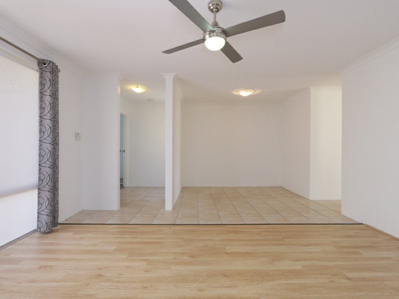 17 Benelli Place, Alexander Heights WA 6064