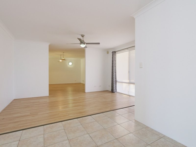 17 Benelli Place, Alexander Heights WA 6064