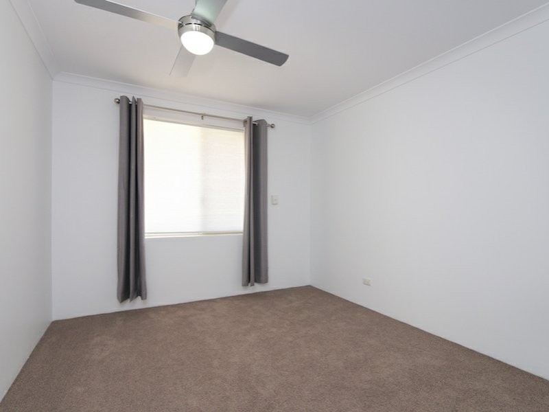 17 Benelli Place, Alexander Heights WA 6064