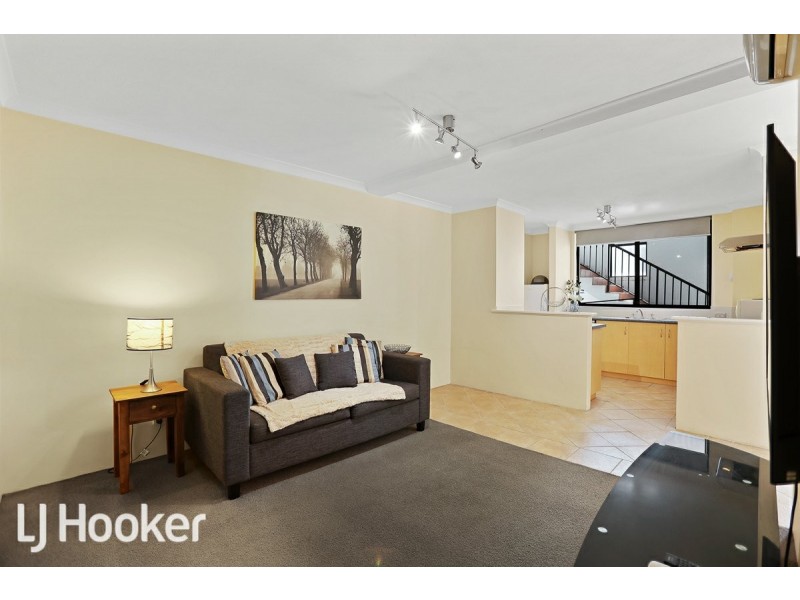 207/29 Melville Parade, South Perth WA 6151