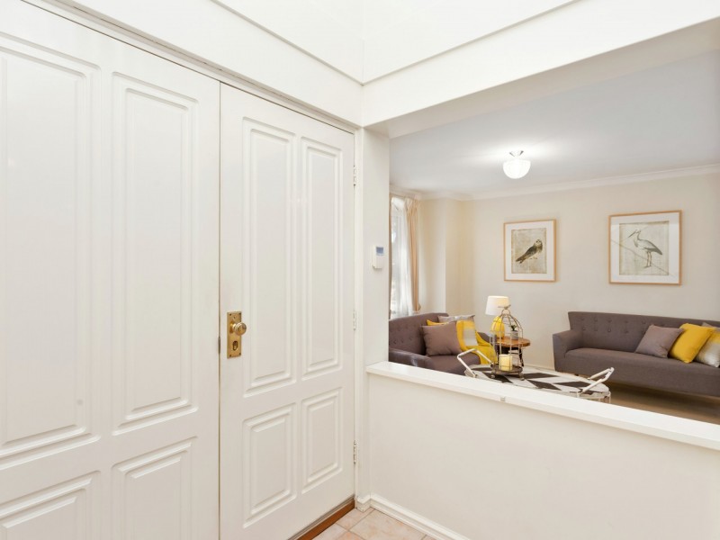 84A Gladstone Road, Rivervale WA 6103