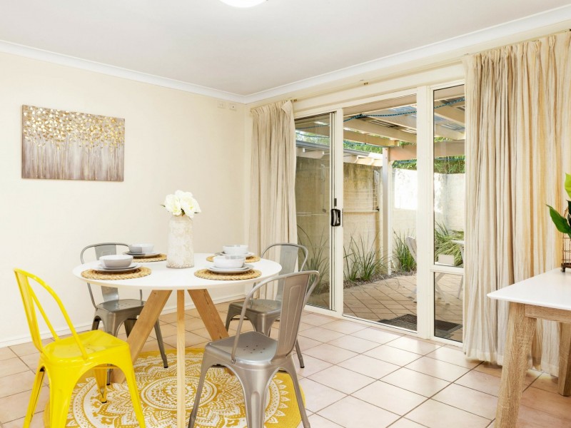 84A Gladstone Road, Rivervale WA 6103