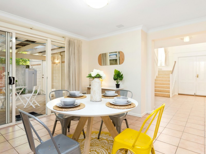 84A Gladstone Road, Rivervale WA 6103