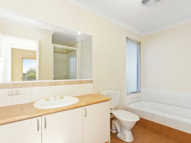 84A Gladstone Road, Rivervale WA 6103