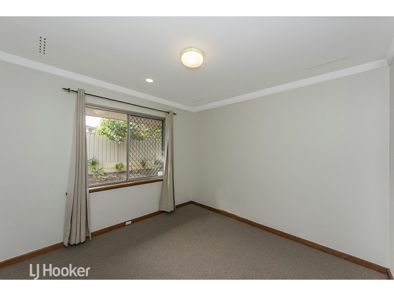 2 Farnham Street, Bentley WA 6102