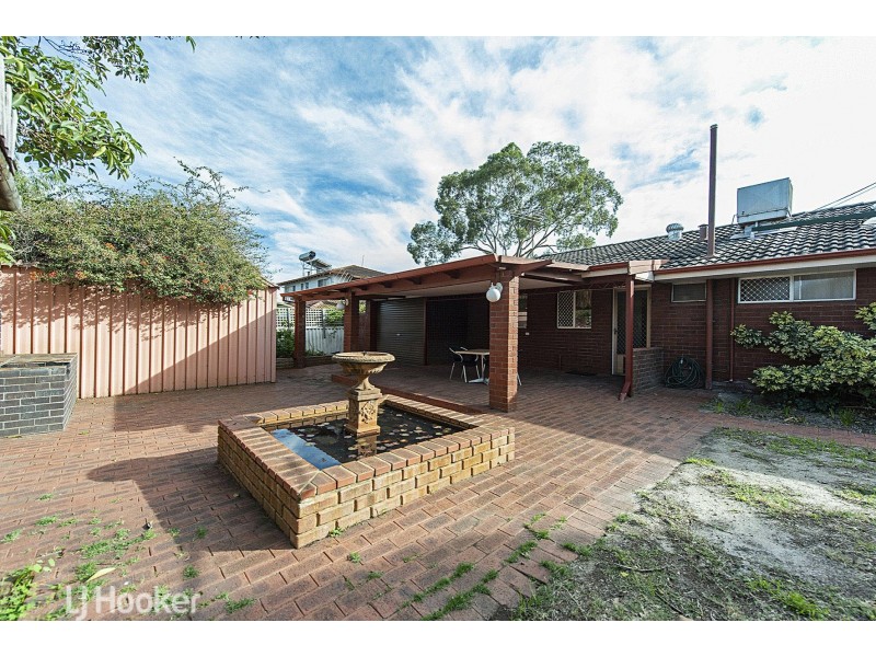 2 Farnham Street, Bentley WA 6102