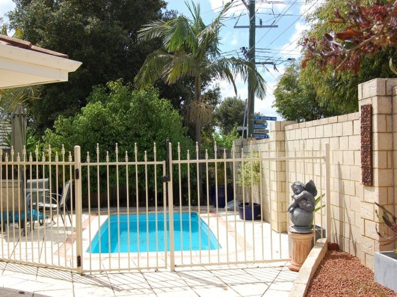 182 South Terrace, Kensington WA 6151