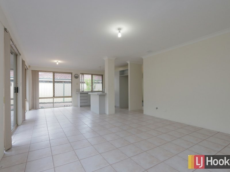 7/1 Chapman Road, St James WA 6102