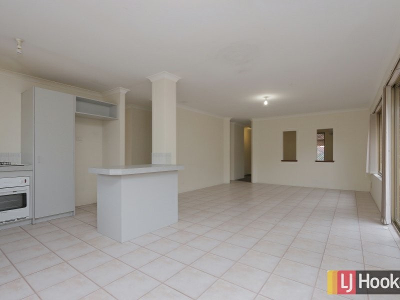 7/1 Chapman Road, St James WA 6102