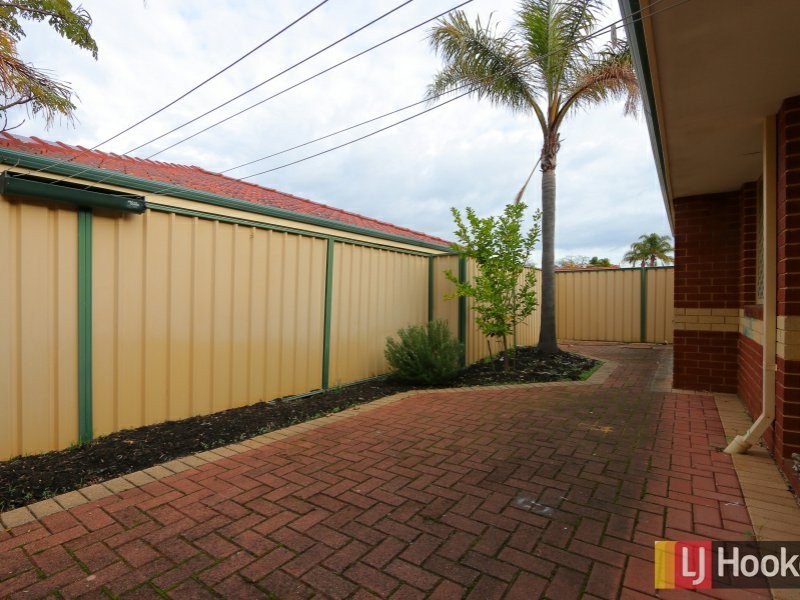 7/1 Chapman Road, St James WA 6102