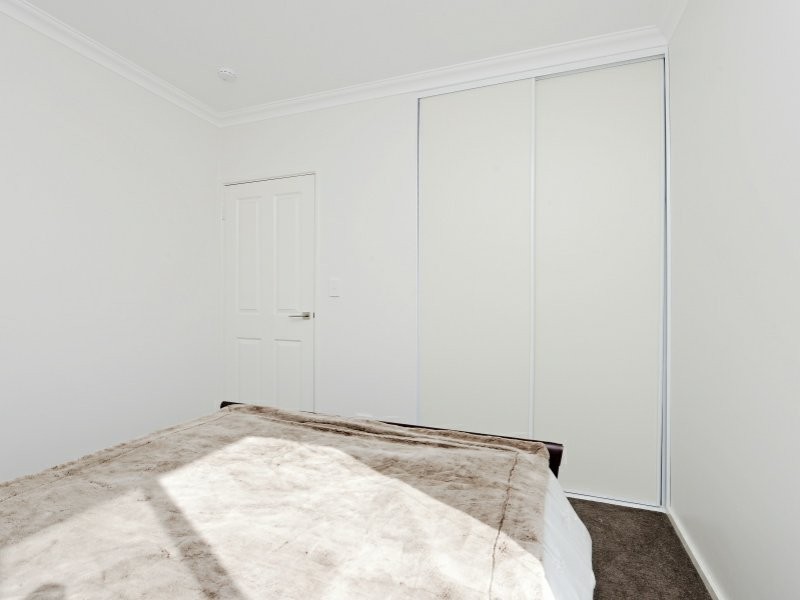 4/104 Roberts Road, Rivervale WA 6103